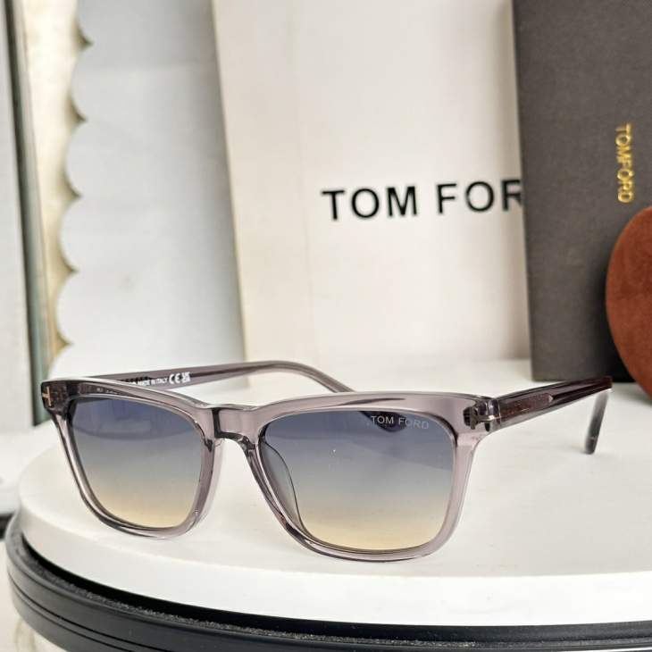 Picture of Tom Ford Sunglasses _SKUfw76014875fw